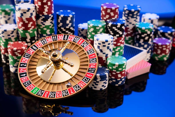 Payout schedule table showing hand rankings and corresponding payouts